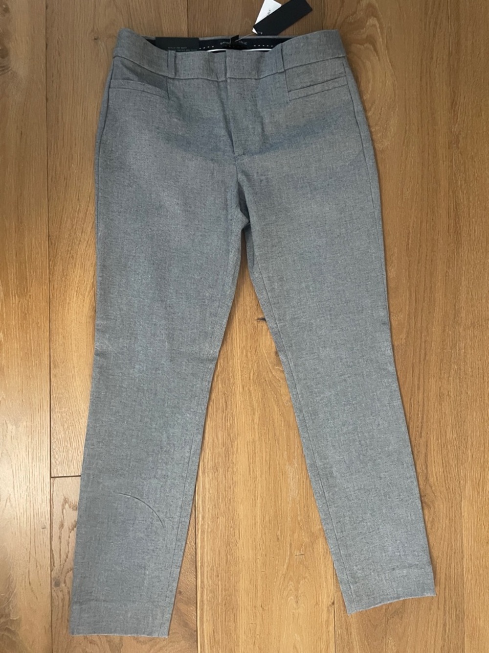NWT Banana Republic Slim Sloan Light Grey Washable Textured Ankle Dress Pants